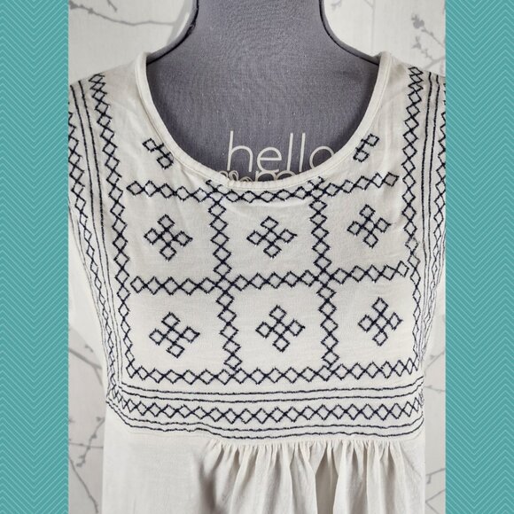 Ella Moss White Embroidered Cotton Modal Blend Flowy Tee - Picture 2 of 5